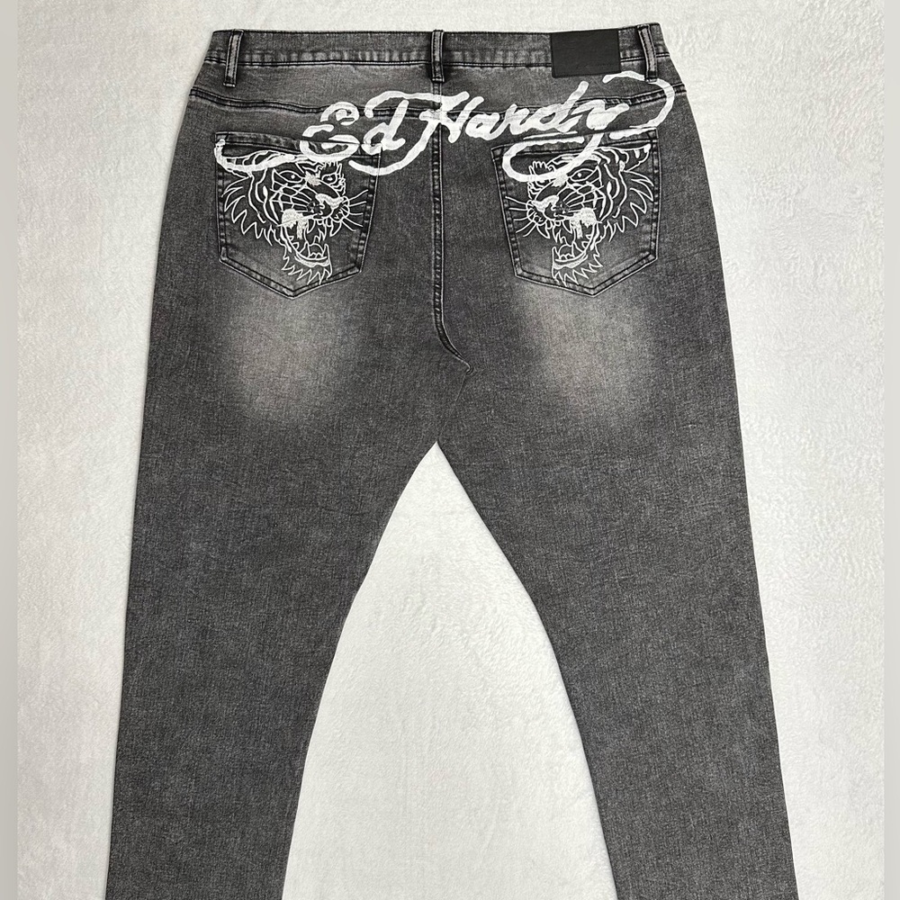 Ed Hardy Tiger Men's Jeans Slim Taper 39 x 31 Black/Grey Zipper-fly NWOT - Picture 3 of 15